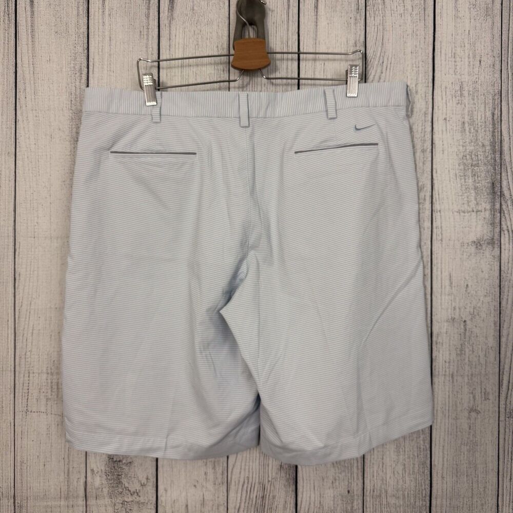 Nike Golf Men's W40 Blue Striped Chino Dri-Fit Stretch Tour Performance Shorts - Picture 2 of 6